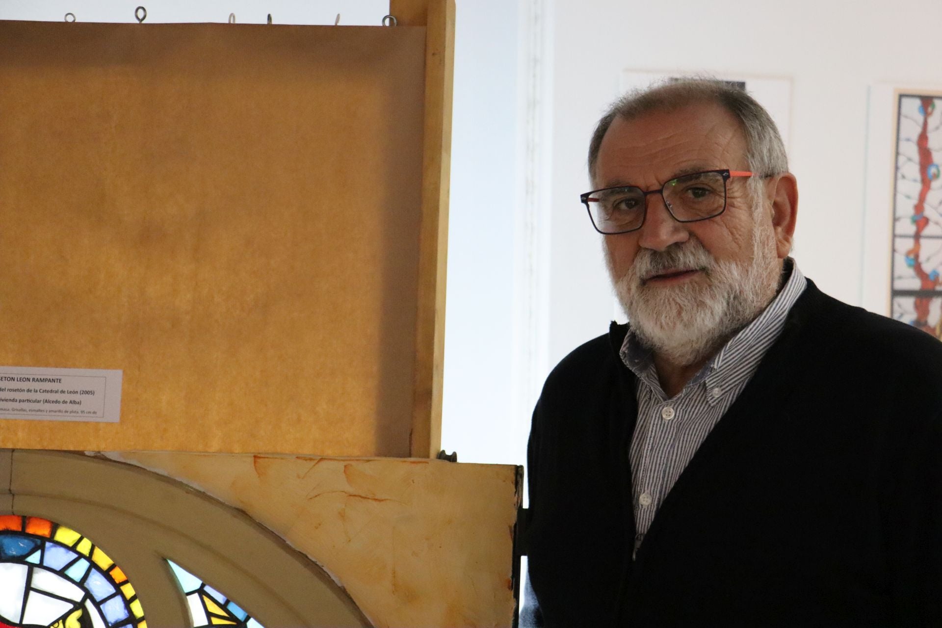 Las imágenes de la exposición del artista vidriero de León