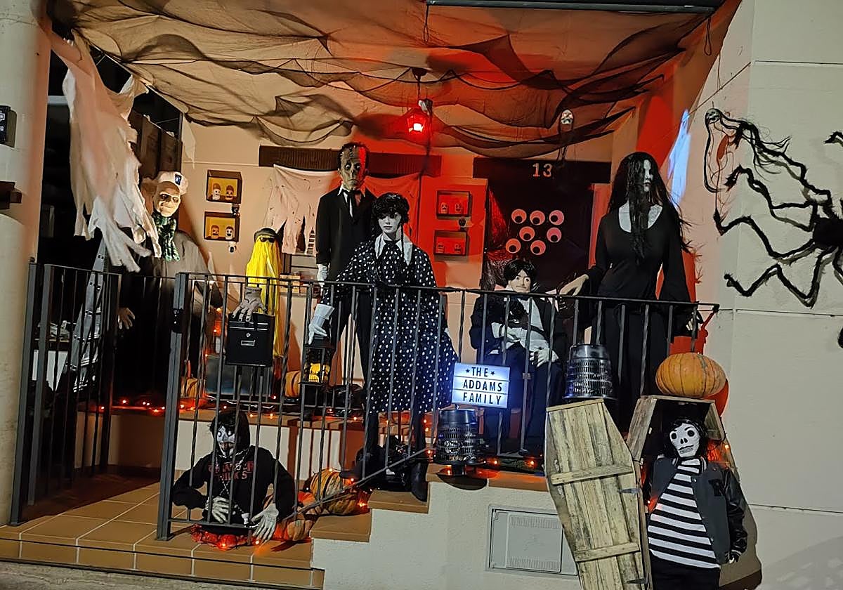 Fachada de la vivienda de Ibán y Elena.