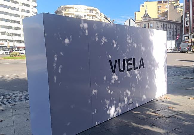 Una de las obras de Yoko Ono por las calles de León.