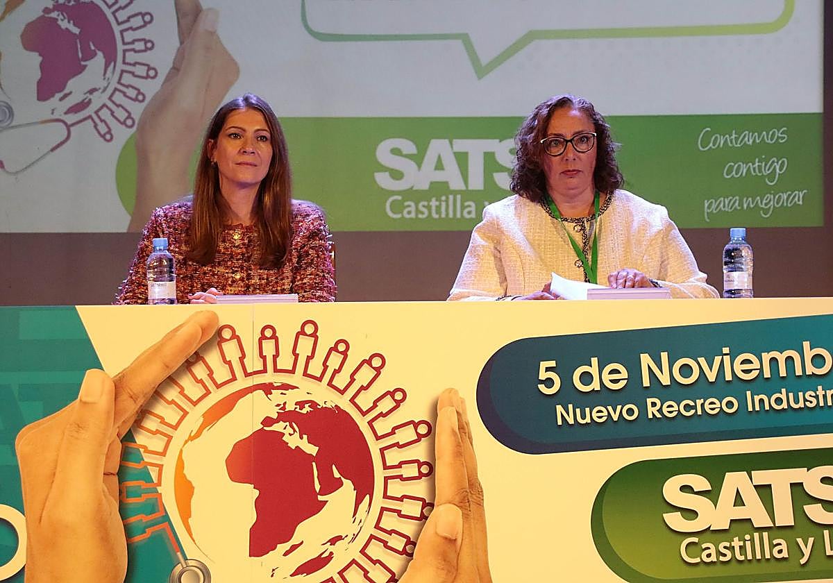 La presidenta del Sindicato de Enfermería, Satse, Laura África Villaseñor y la secretaria general autonómica de Satse en Castilla y León, Mercedes Gago López, inauguran el VI Congreso de Investigación Satse Castilla y León 'Liderando el cuidado'.