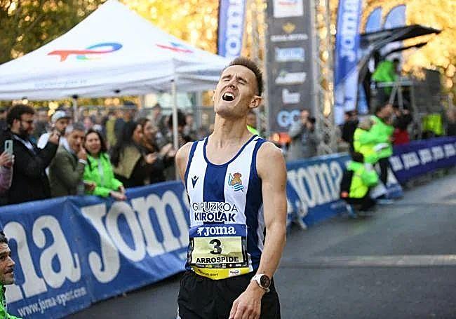 Iraitz Arrospide a su llegada en tercera posición.