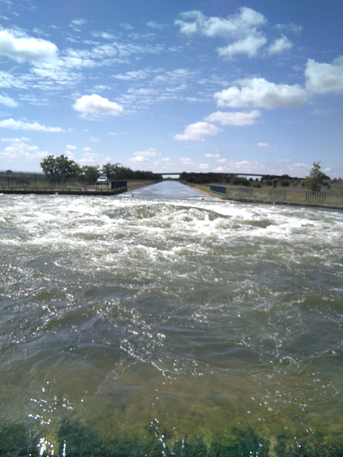 Las imágenes del &#039;nacimiento&#039; del Canal del Páramo Bajo en León