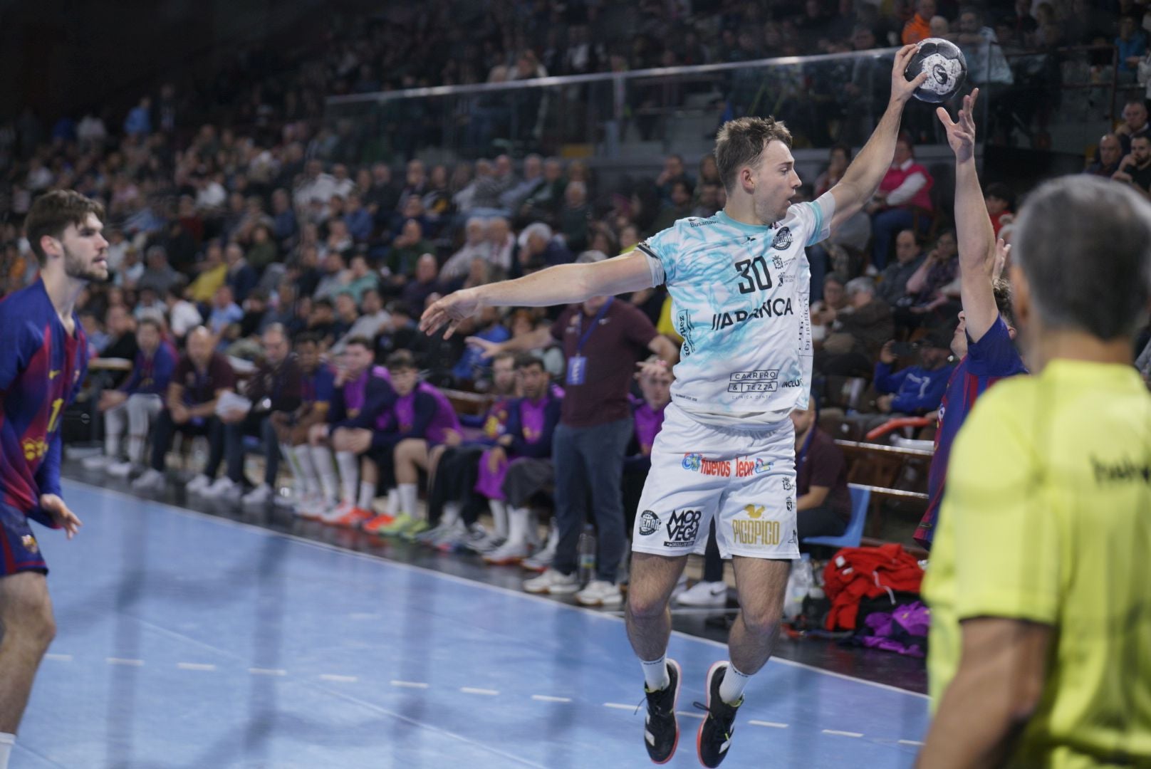 Las mejores imágenes del Abanca Ademar - F.C. Barcelona