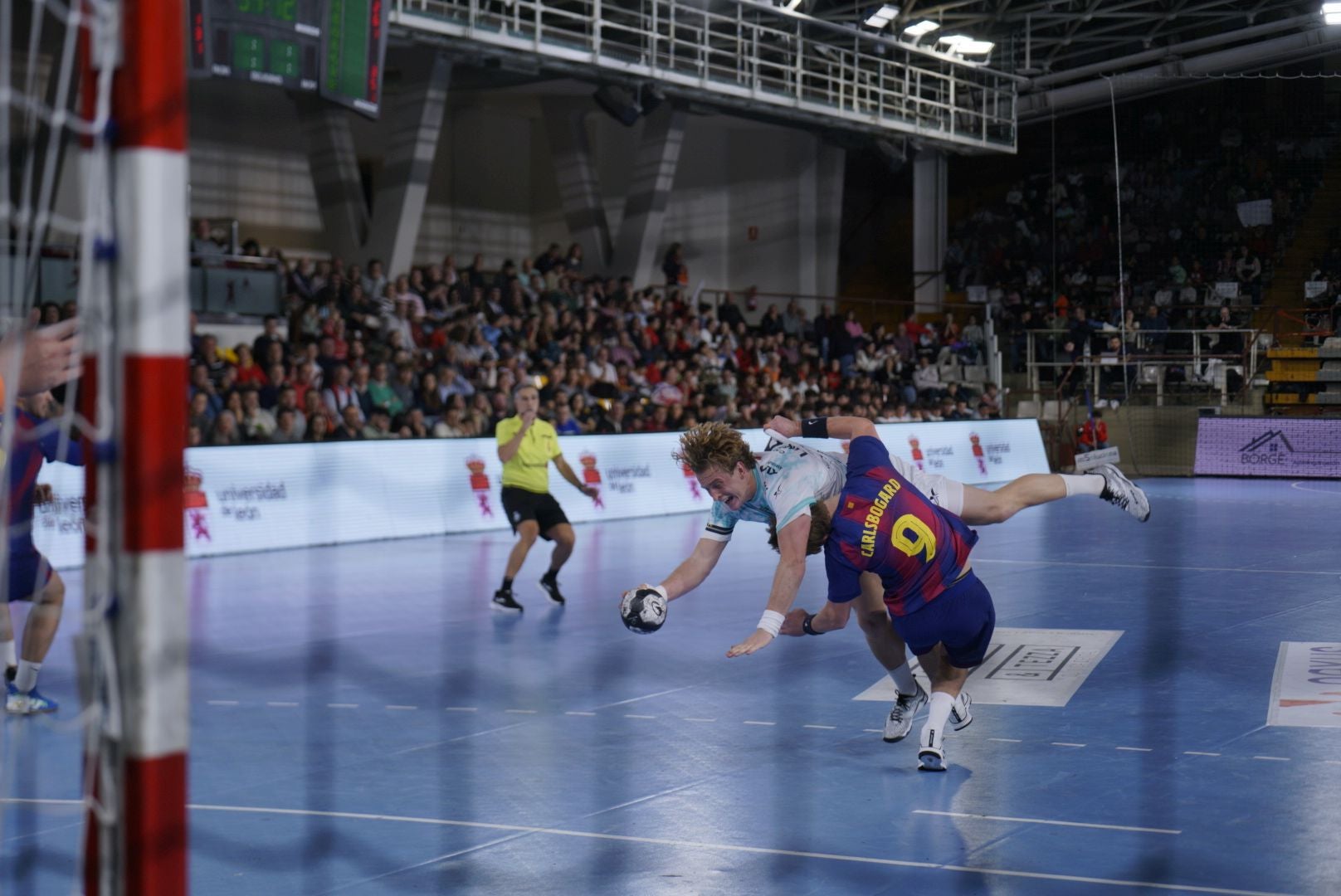 Las mejores imágenes del Abanca Ademar - F.C. Barcelona