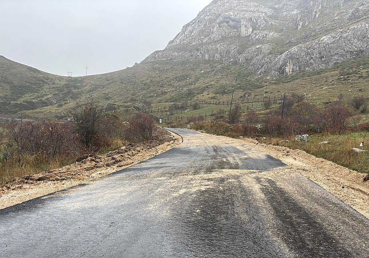 Las imágenes de la carretera entre Villamanín y Aralla