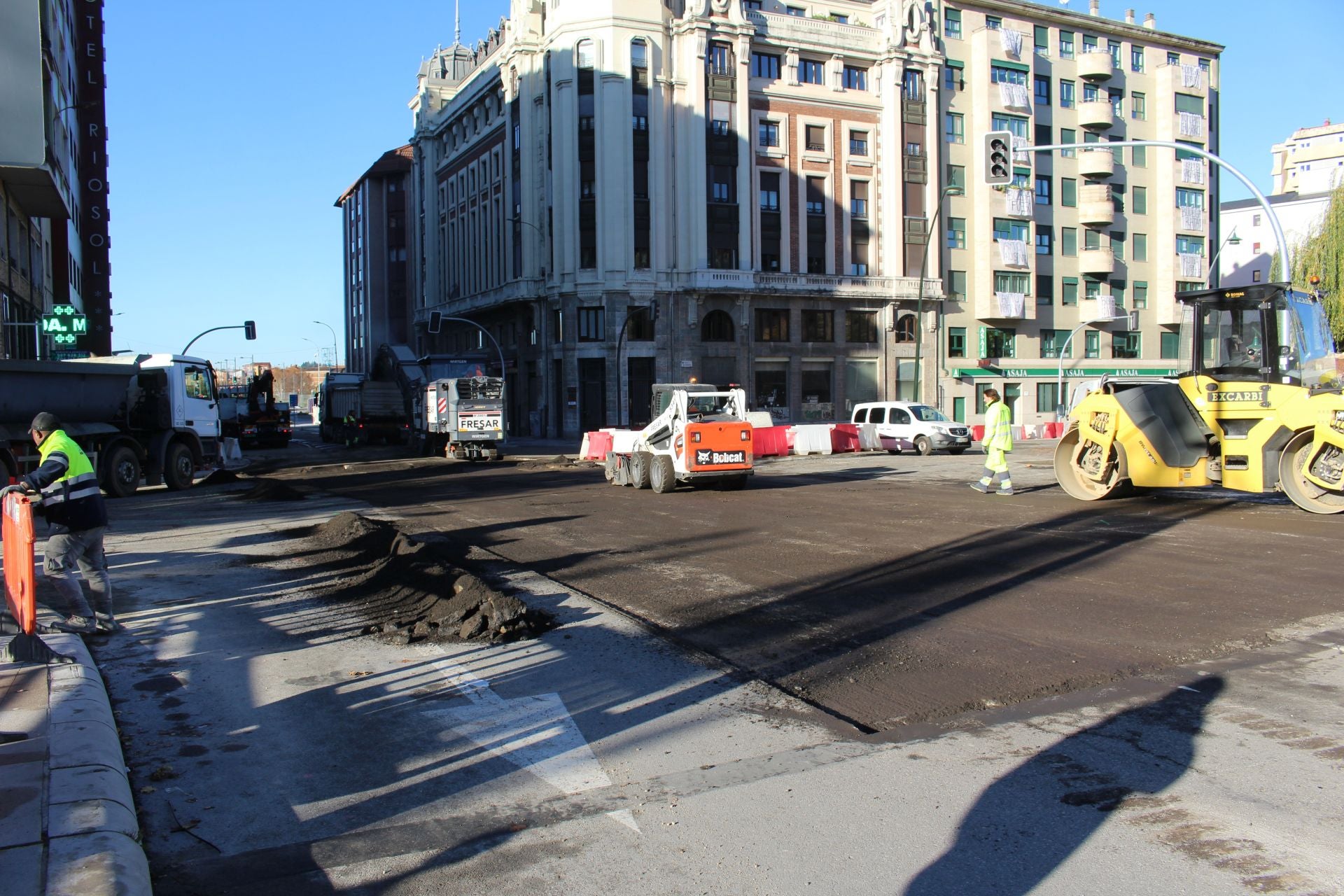 El Puente de los Leones, cortado al tráfico