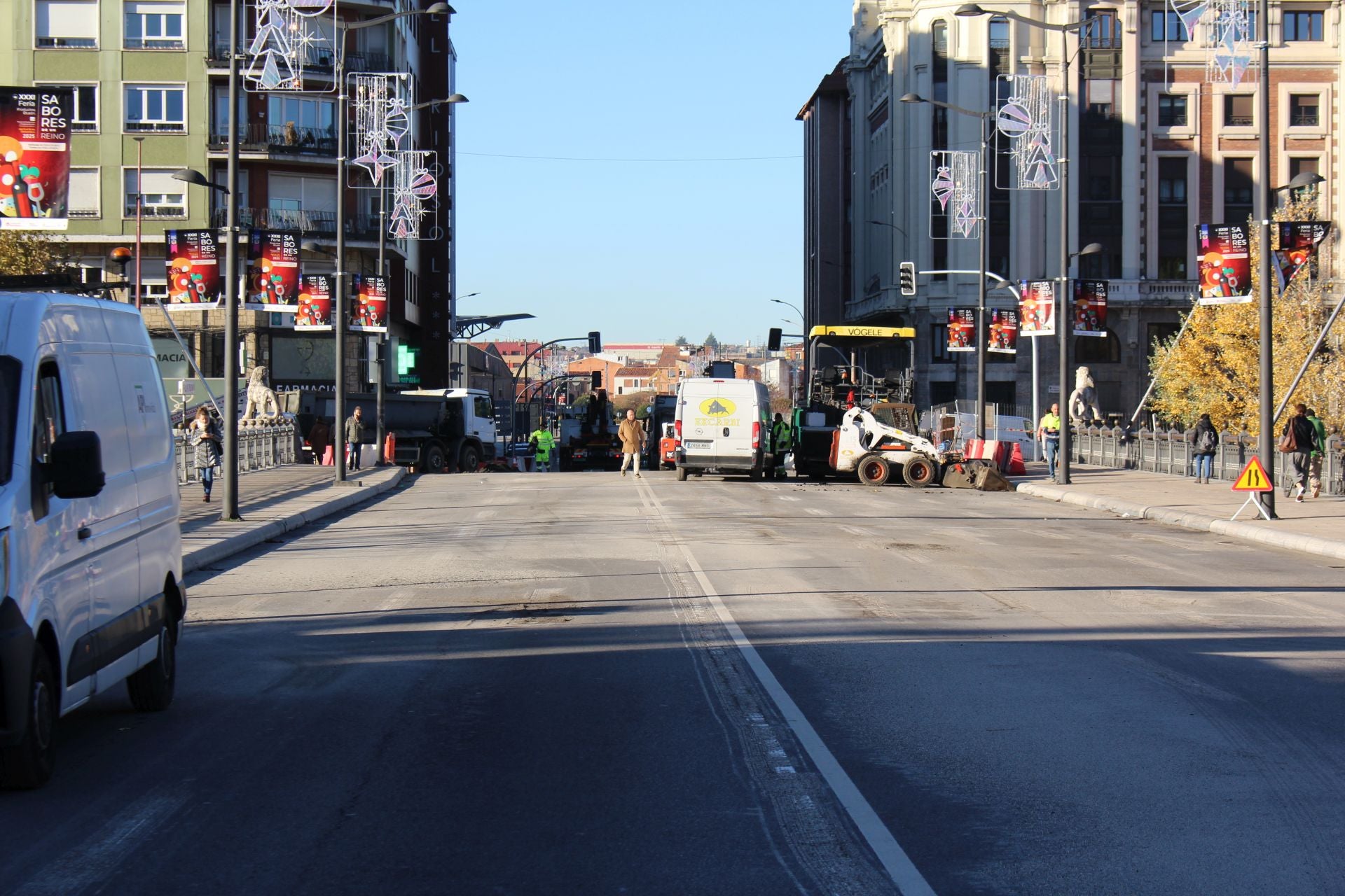 El Puente de los Leones, cortado al tráfico