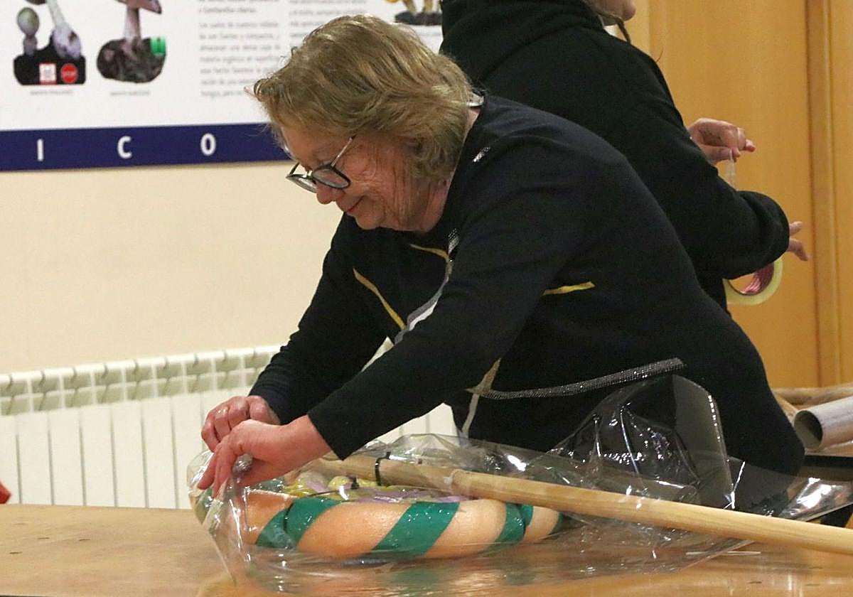 Cuando la ilusión y la magia surgen de los vecinos: así se prepara el Pueblo Europeo de la Navidad