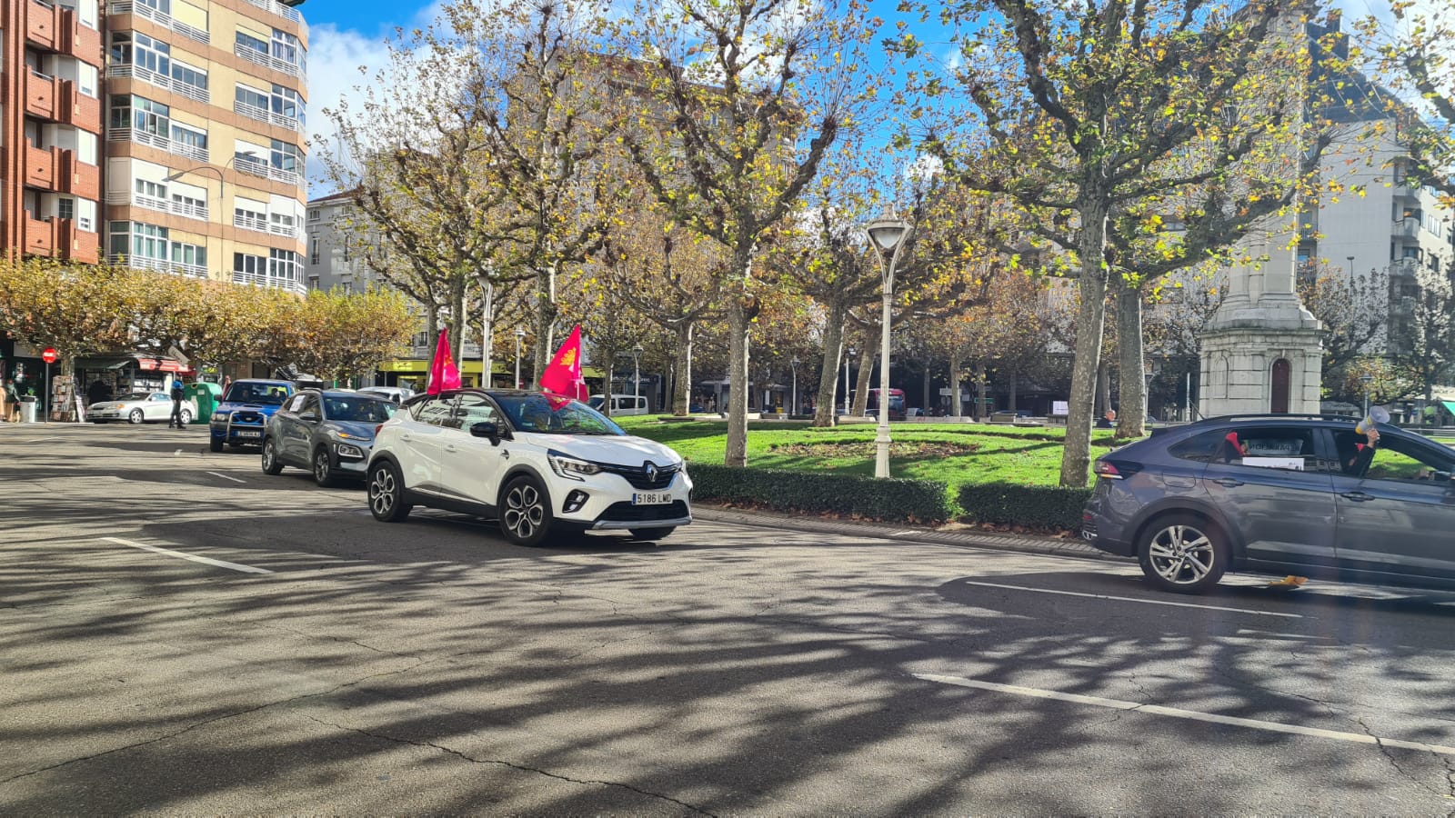 Las imágenes de la protesta de los vecinos de la N-630