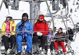 Telesilla en una estación de invierno de León.