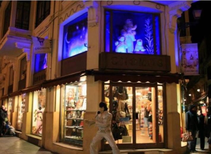 Las imágenes de Gnomos, la tienda que cierra en León tras 41 años