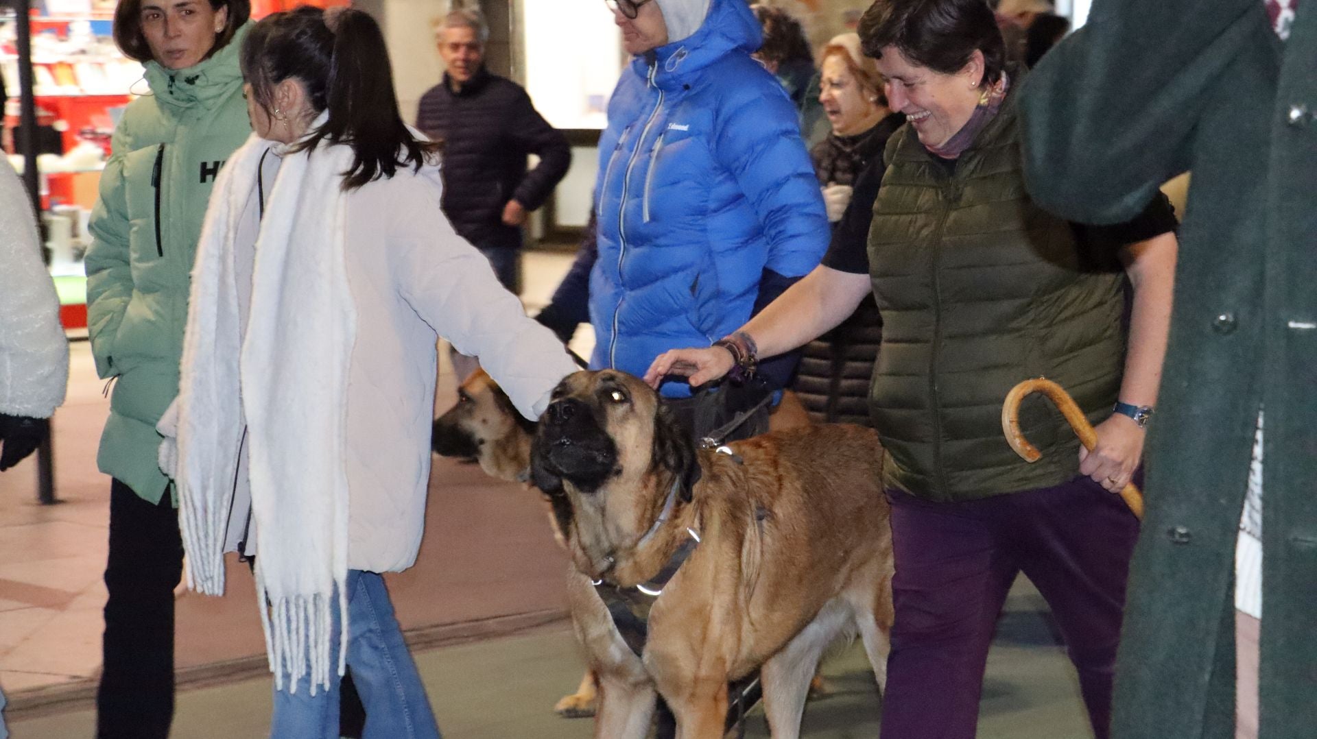 Las imágenes de la madreñada por las calles de León