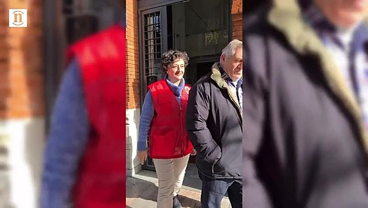 Personas sin hogar salen de la calle