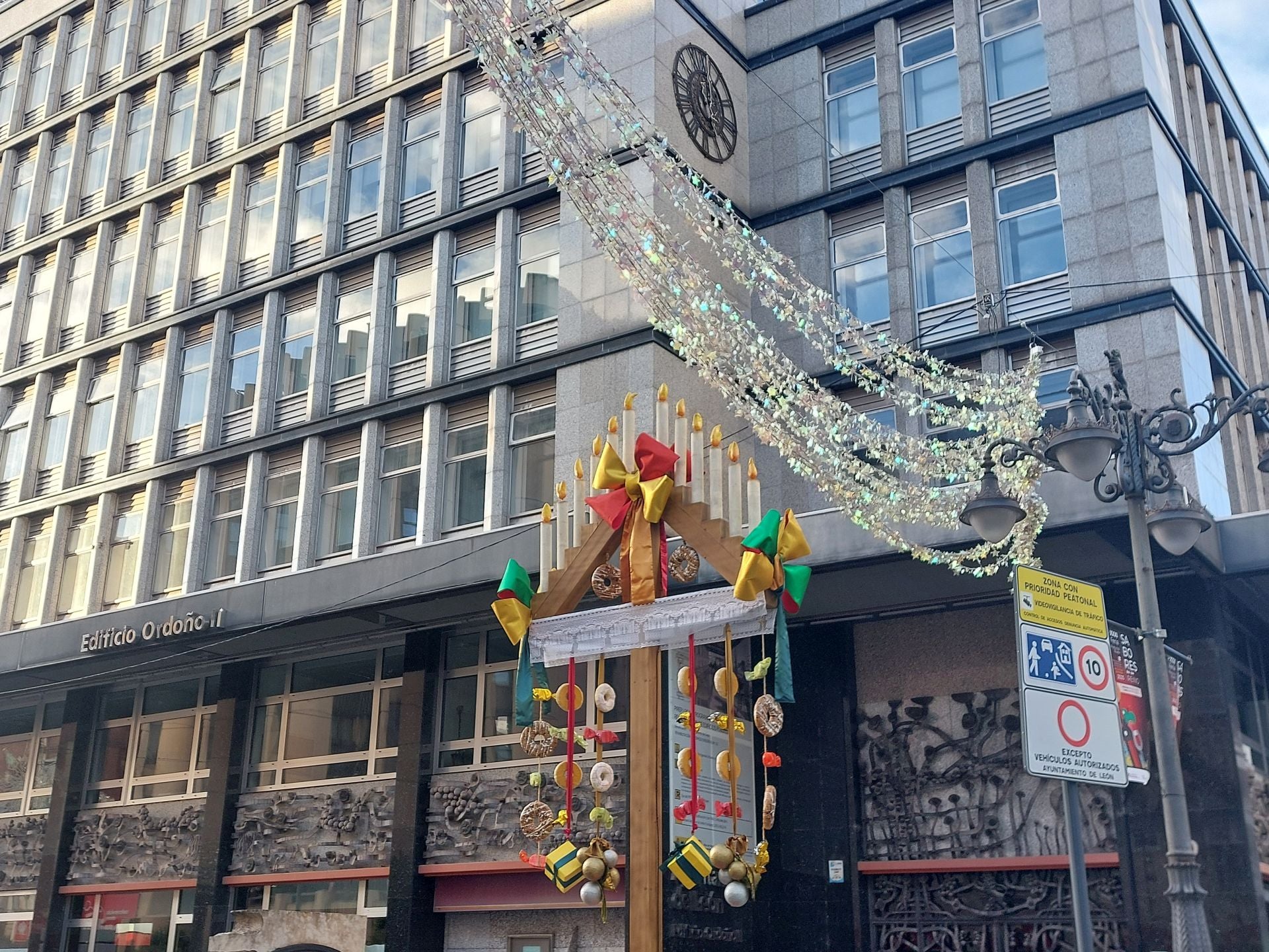 Las imágenes de la decoración navideña en el centro de León