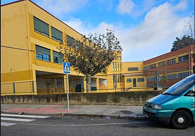 Muro del colegio Lope de Vega.