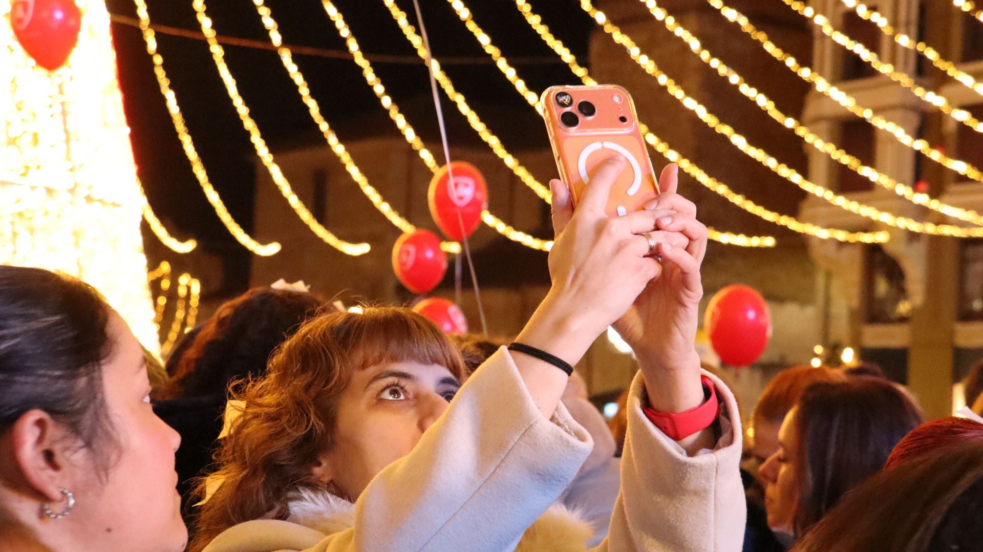 Así ha sido el encendido navideño en la ciudad de León