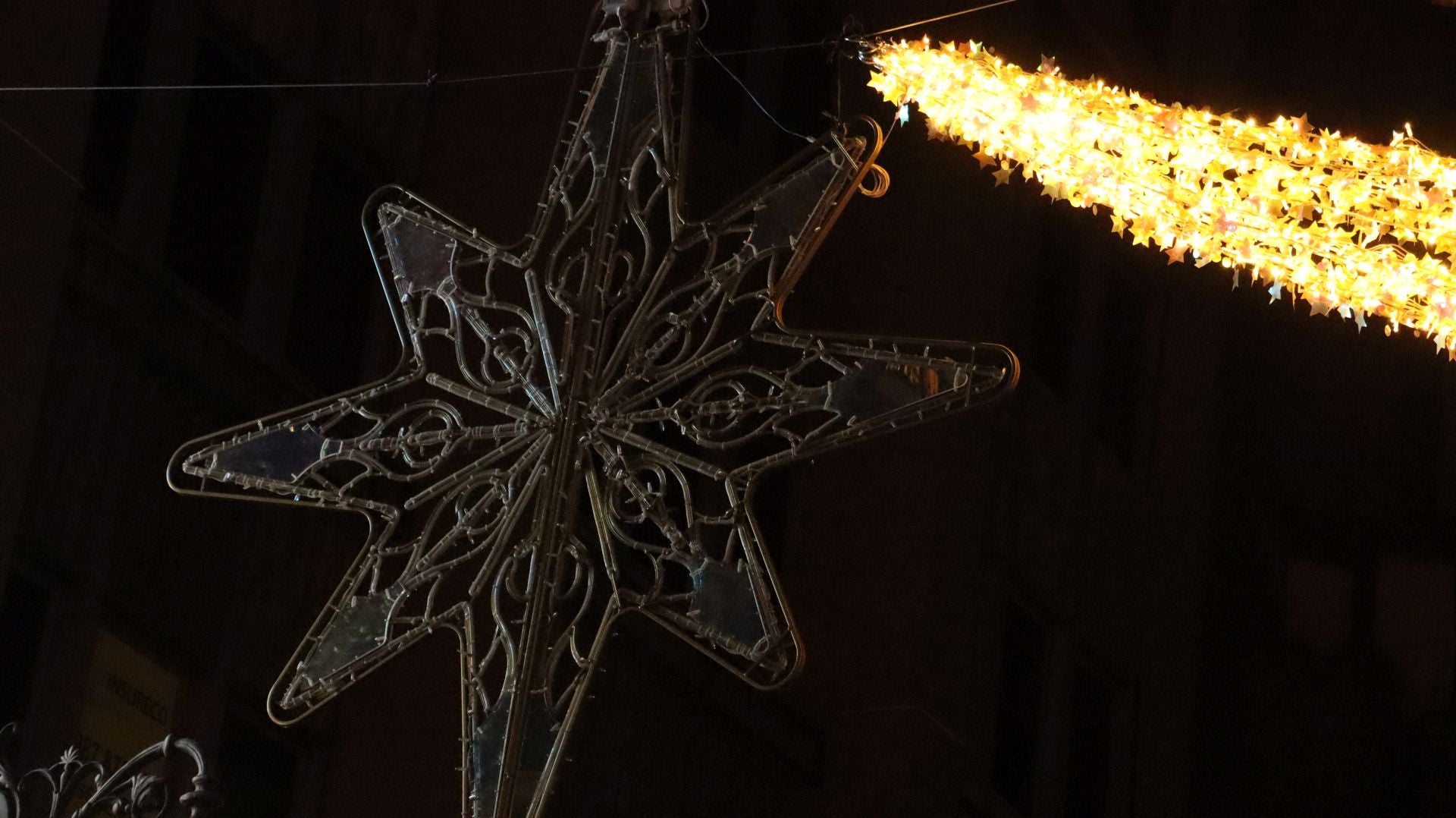 Así ha sido el encendido navideño en la ciudad de León