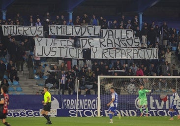 El detalle de la afición de la Ponferradina con los mineros fallecidos: «Justicia y reparación»