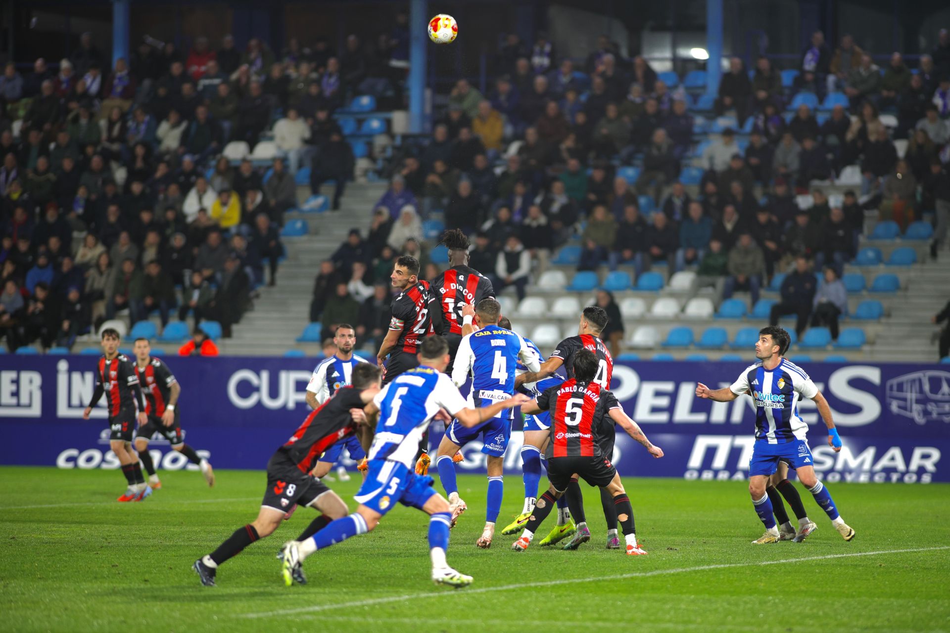 Las mejores imágenes del SD Ponferradina - Arenas de Getxo