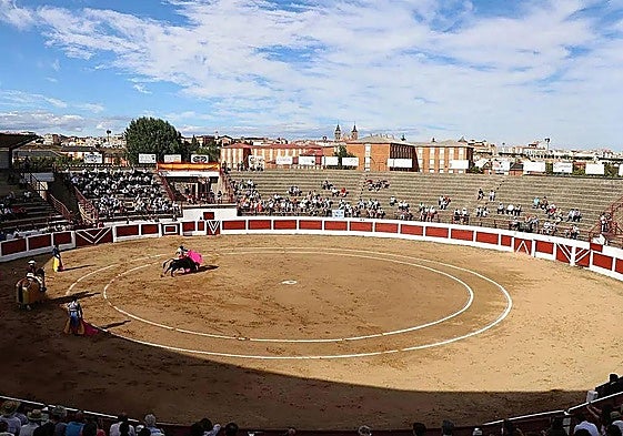 Plaza de toros de Astorga.