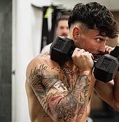 Antonio Barrul, en la preparación del combate.