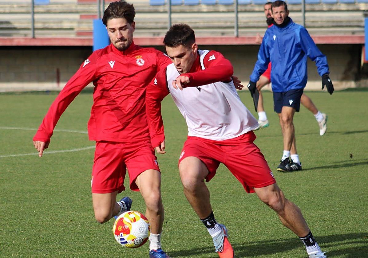 Paraschiv y Tomás Ribeiro, en un entrenamiento antes de la Copa.