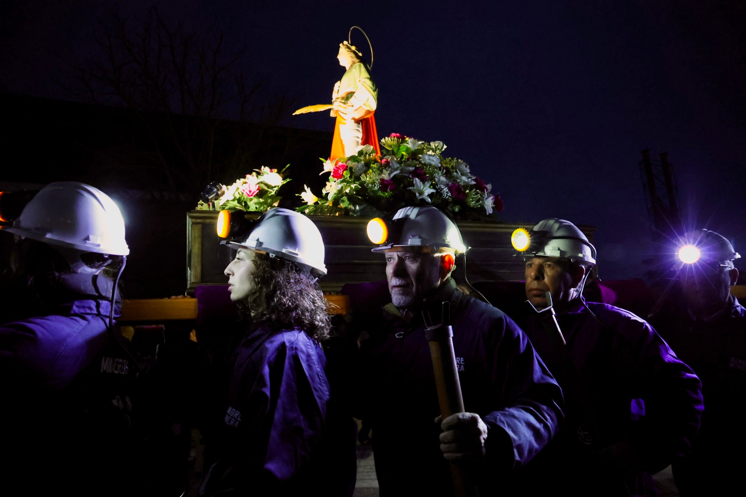 Procesión de Santa Bárbara en La Robla.
