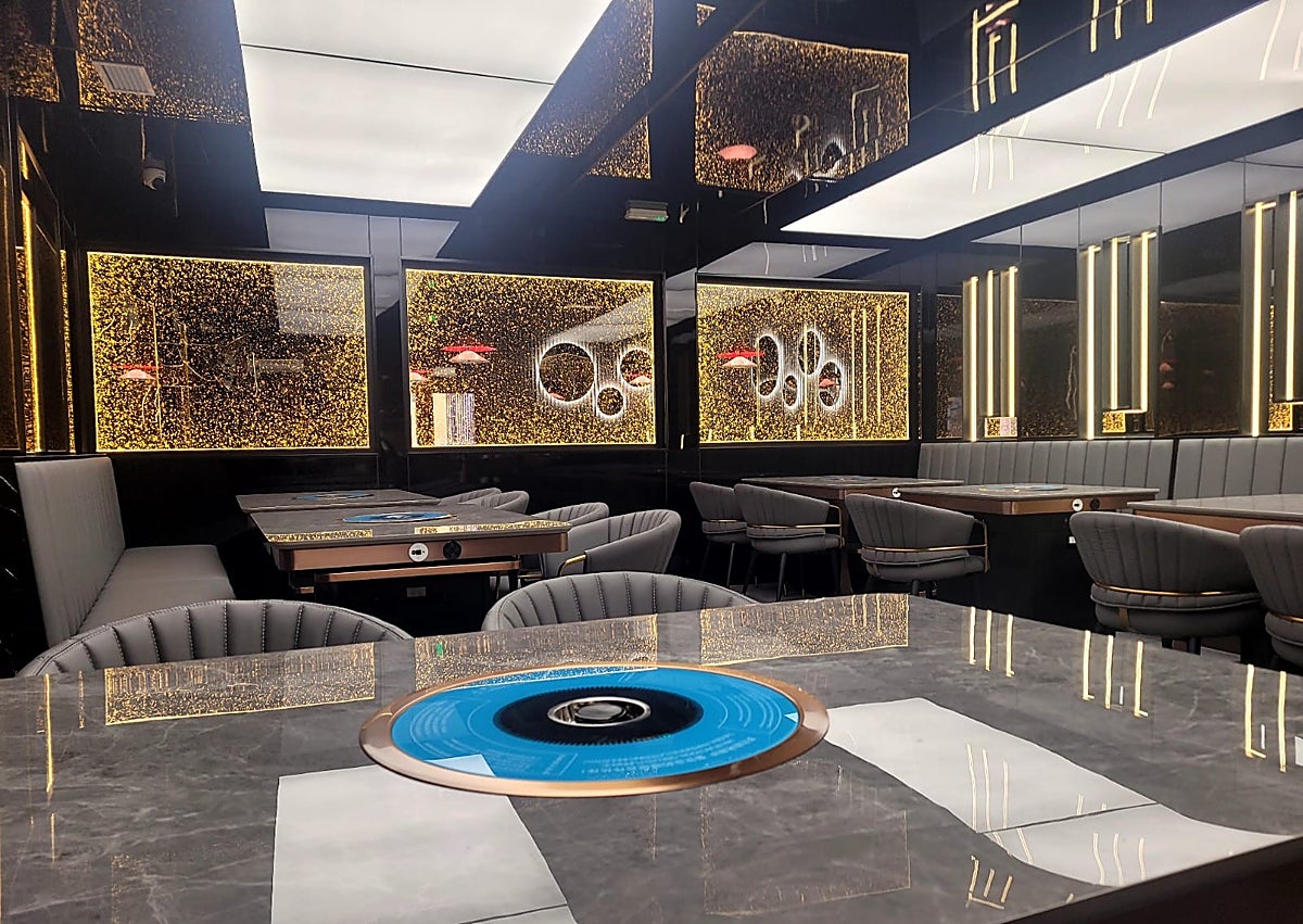 Imagen secundaria 1 - Interior Restaurante Okane BBQ