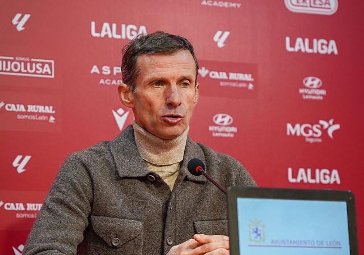 Cuco Ziganda, entrenador de la Cultural.