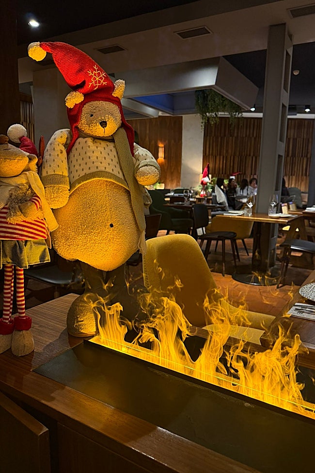 Decoración navideña en el Restaurante Lumiére