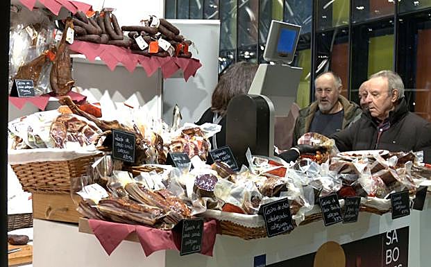 Stand de Embutidos La Pradera