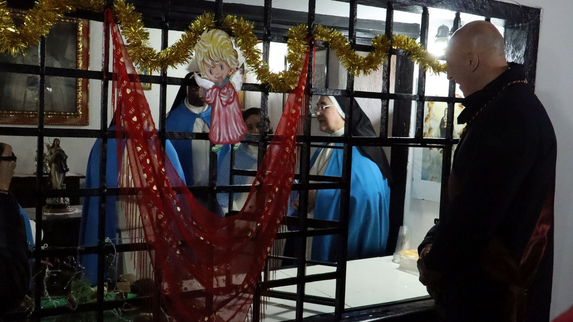 Tradicional aguinaldo a la Concepcionistas de León