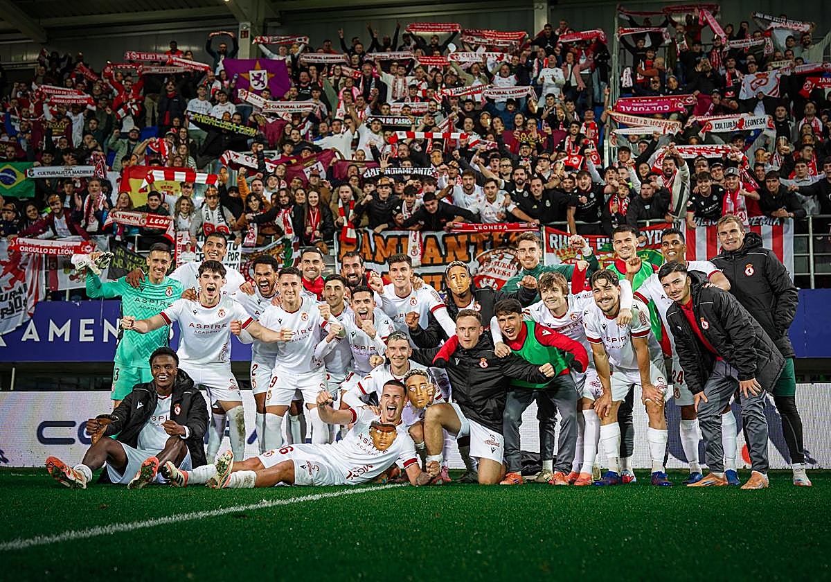 Celebración del triunfo en Ipurua.