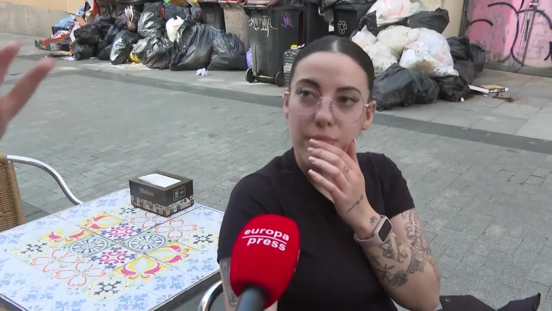Los madrileños enfrentan posturas a favor y en contra de la huelga de basuras en la capital