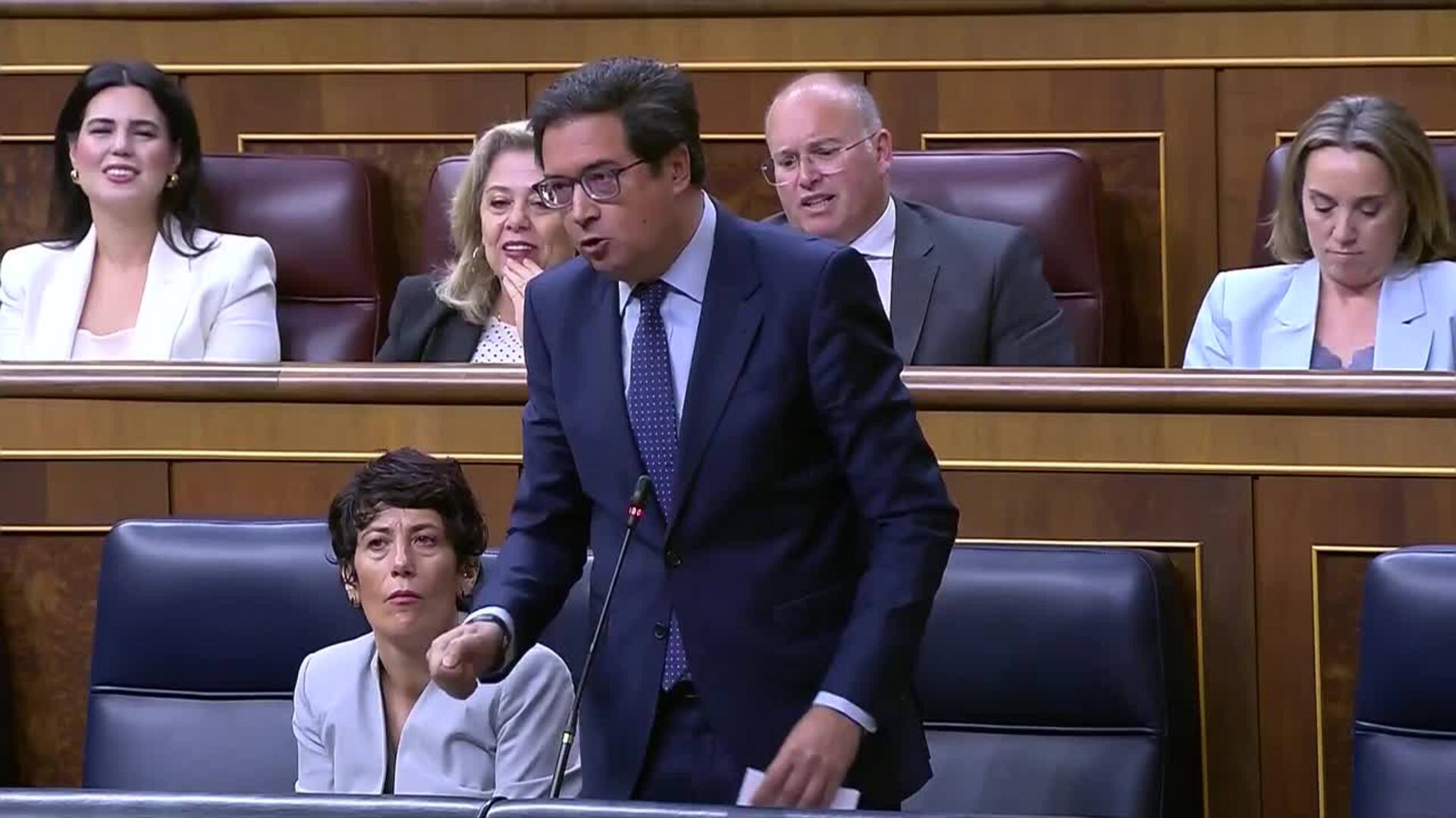 Óscar López niega haber recibido un mensaje de Koldo alertando de la investigación de la UCO