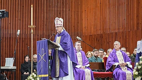 El leonés Jesús Fernández oficiará la misa funeral por las víctimas de Adamuz en Córdoba