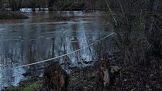 Los ríos de León notan el deshielo y las lluvias, y vuelven a desbordarse