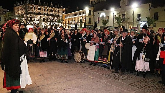 Cuando León canta «a pelo» a la primavera: la tradición de las Marzas o Rondas Leonesas
