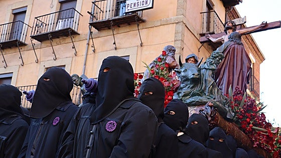 Las imágenes del Encuentro de Viernes Santo en León