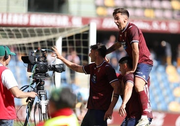 Alain Ribeiro'nun hat-trick'i Ponferradina'yı play-off'ların dışında bıraktı