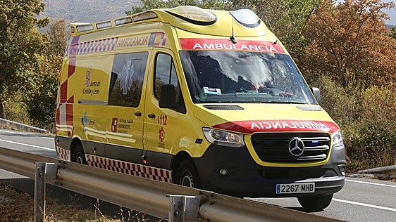 Un choque frontal hace saltar los airbags de un vehículo y deja un herido en Villamoratiel de las Matas