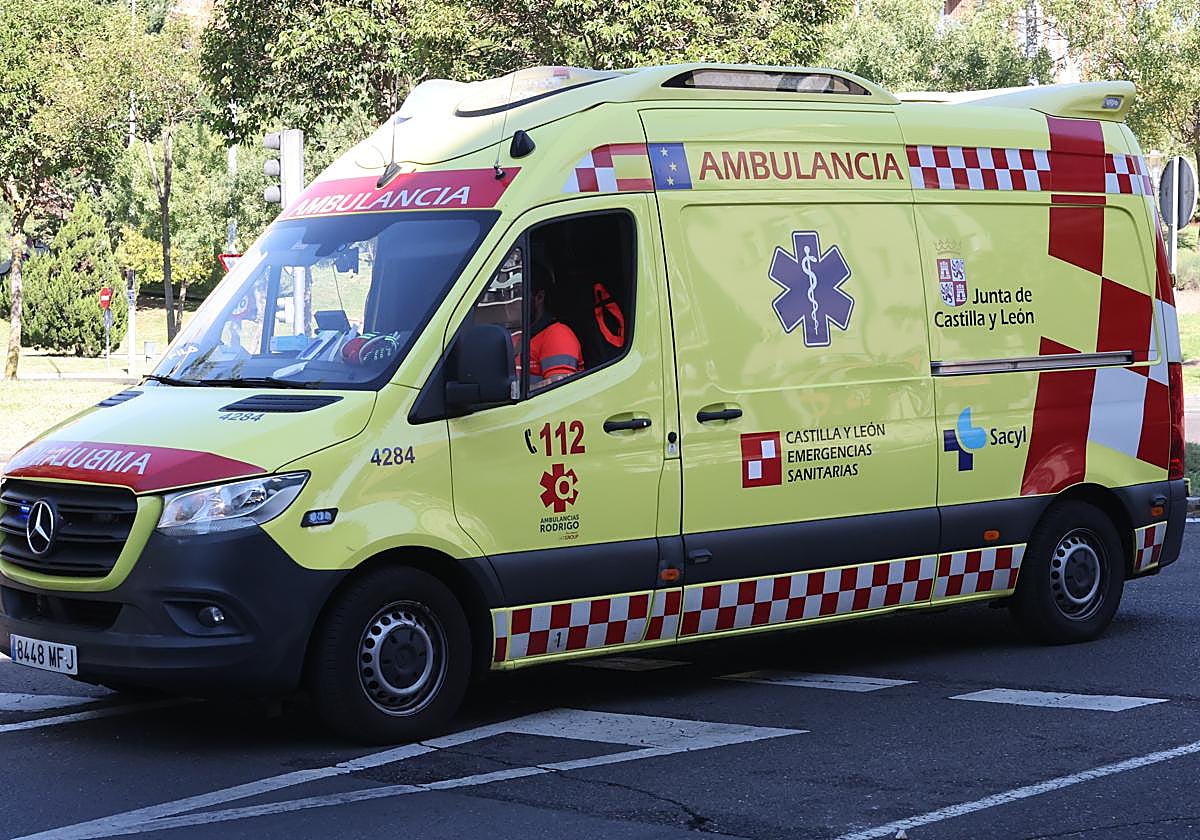 Imagen de archivo de una ambulancia.