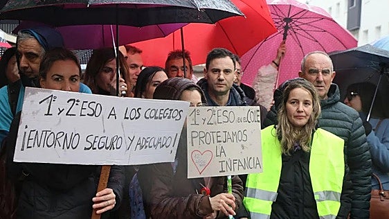 La demanda de impartir el primer ciclo de ESO en los colegios de León llega a las Cortes autonómicas