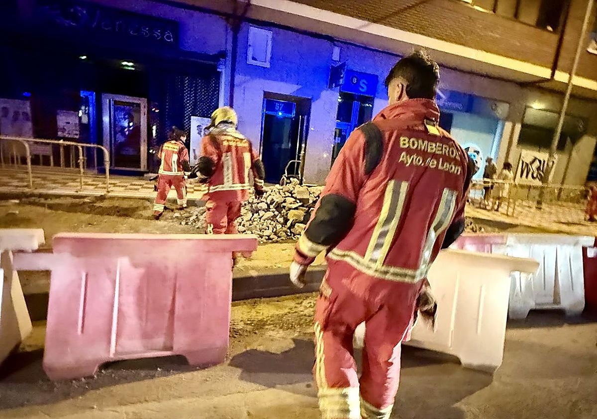 Bomberos en Villaquilambre.