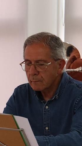 Imagen secundaria 2 - Ensayo de la Big Band en Valverde de la Virgen.