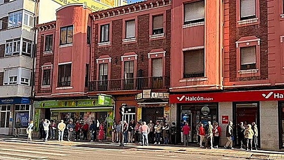 Los ayuntamientos se quedan sin poder gestionar plazas para los viajes del Imserso