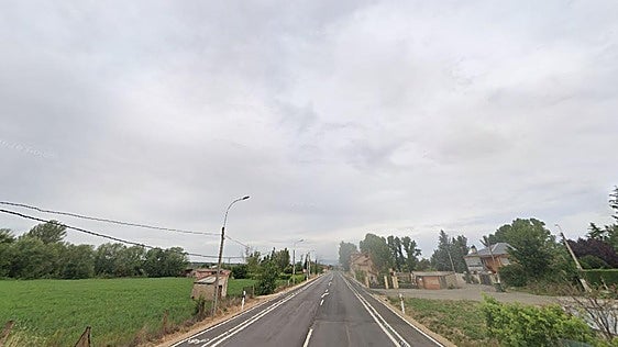 Una colisión entre dos coches en el alfoz de León se salda con dos atendidos