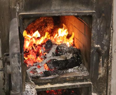 Imagen secundaria 1 - El secreto del pan más famoso de la provincia: «Podemos decir que está en el agua»