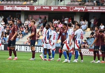 Pontevedra y Deportiva firman tablas en una batalla futbolística de dos partes en Pasarón