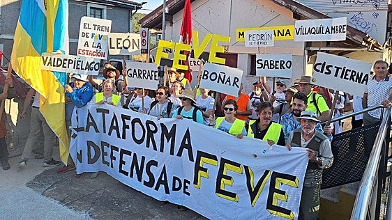 León echa a andar por el futuro de Feve: el camino a Matallana empieza en Guardo